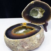 2.9Kg ペア水晶トレジャーメノウ[T605-3556]