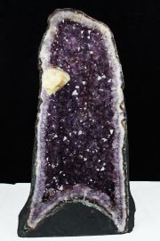 アメジスト（紫水晶）「アメジストドーム100000円～」の商品一覧ページ