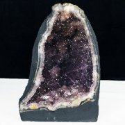 アメジスト（紫水晶）「アメジストドーム即納品」の商品一覧ページ