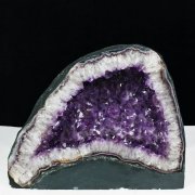 アメジスト（紫水晶）「アメジストドーム～100000円」の商品一覧ページ