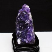 アメジスト（紫水晶）「ウルグアイ産クラスター」の商品一覧ページ
