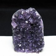ウルグアイ産ファントムアメジストクラスター
