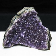 アメジスト（紫水晶）「ウルグアイ産クラスター」の商品一覧ページ