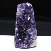 アメジスト（紫水晶）「ウルグアイ産クラスター」の商品一覧ページ