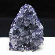 アメジスト（紫水晶）「ウルグアイ産クラスター」の商品一覧ページ