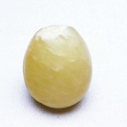 宝石質 トパーズ 約２g  鉱物 原石 自然石 鑑賞石 誕生石 天然石 黄玉 トパーズ（黄玉）は11月の誕生石としても有名