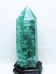 フローライト（蛍石）「六角柱」の商品一覧ページ