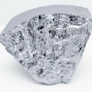 シュンガイトの意味｜美容を促進するフラーレンを含有