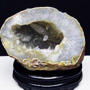 アゲート（メノウ・瑪瑙）「原石」の商品一覧ページ