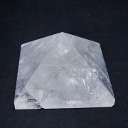 虹入り ヒマラヤ水晶ピラミッド[T648-3550]