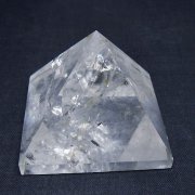 虹入り ヒマラヤ水晶ピラミッド[T648-3631]