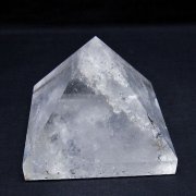 ヒマラヤ水晶ピラミッド [t648-3787]