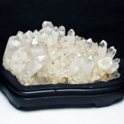 ファントム水晶　台座付き ファントムクォーツ 木製台座付き 楽天市場】ファントムクォーツ