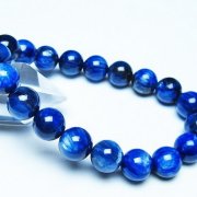 セレスタイトの意味 | 深い安らぎと心身の浄化をもたらす天青石（てん