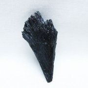 ブラック カイヤナイト 原石 [t697-4206]