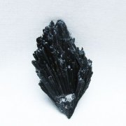 ブラック カイヤナイト 原石 [t697-4214]