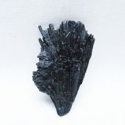 ブラック カイヤナイト 原石 [t697-4223]