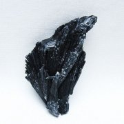 ブラック カイヤナイト 原石 [t697-4353]