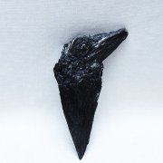 ブラック カイヤナイト 原石 [t697-4358]