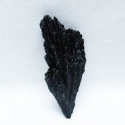 ブラック カイヤナイト 原石 [t697-4371]