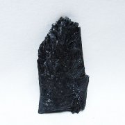 ブラック カイヤナイト 原石 [t697-4417]