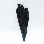 ブラック カイヤナイト 原石 [t697-4425]