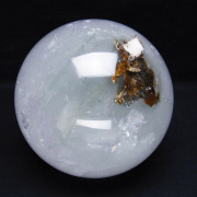 2.1Kg ガーデンクォーツ（庭園水晶） 丸玉 115mm [T718-2871]