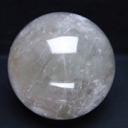 2.3Kg ヒマラヤガーデンクォーツ（庭園水晶） 丸玉 118mm [T718-2890]