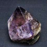 アメジスト（紫水晶）「六角柱」の商品一覧ページ