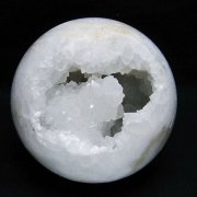 2.3Kg モロッコ産 水晶 笑口 丸玉 130mm [t722-1024]