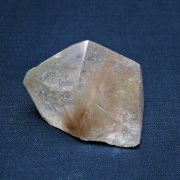 プラチナルチル 原石[T725-2707]