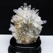 1.7Kg 雲母入り ヒマラヤ水晶 原石[t726-1430]