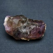 水入り水晶★スーパーセブン原石◼️台座付　C スーパーセブン 水入り 原石 単晶 AAA 天然石 台座付き ブラジル産