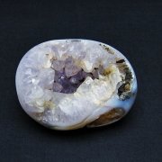 ウルグアイ産 アゲート水晶ドーム[T757-1578]