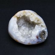 ウルグアイ産  アゲート水晶ドーム[T757-1689]
