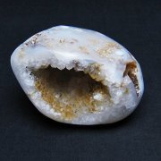 ウルグアイ産  アゲート水晶ドーム[T757-1698]