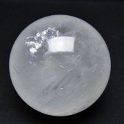 虹入り カルサイト 丸玉 69mm [t758-2240]