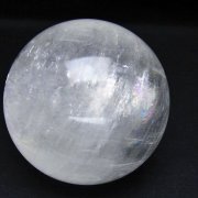 虹入り カルサイト 丸玉 78mm [t758-2403]