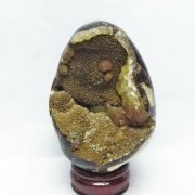 1.1Kg マダガスカル産  タートルジャスパー カルサイト共生  丸玉 [T762-1647]