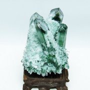 緑水晶 グリーンクォーツ クラスター [t802-5422]