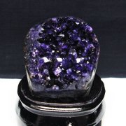 アメジスト（紫水晶）「ウルグアイ産クラスター」の商品一覧ページ