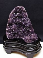 2.5Kg ブラジル産 アメジストドーム[t466-1741]