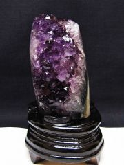 アメジスト（紫水晶）「ウルグアイ産クラスター」の商品一覧ページ