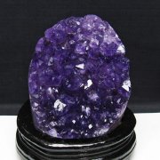 アメジスト（紫水晶）「ウルグアイ産クラスター」の商品一覧ページ