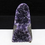 アメジスト（紫水晶）「ウルグアイ産クラスター」の商品一覧ページ