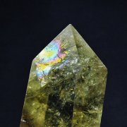 虹入りシトリン水晶六角柱