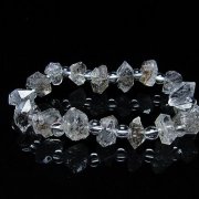 オイルインクォーツ （石油入り 水晶）  ブレスレット  パキスタン産 [T99-5779]