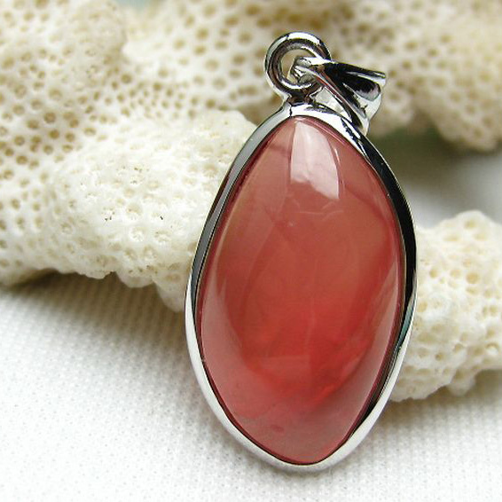 インカローズ ロードクロサイト ペンダント [T117-1142]