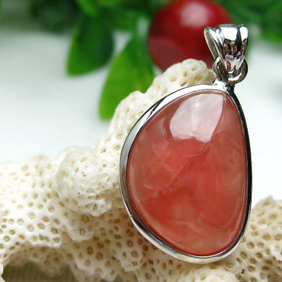 インカローズ ロードクロサイト ペンダント [T117-1159]