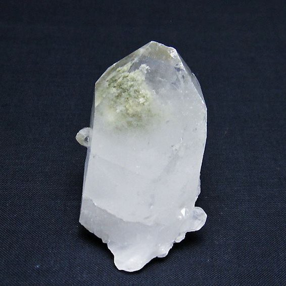 グリーンファントムクォーツ アメリカ産 [t126-7779]